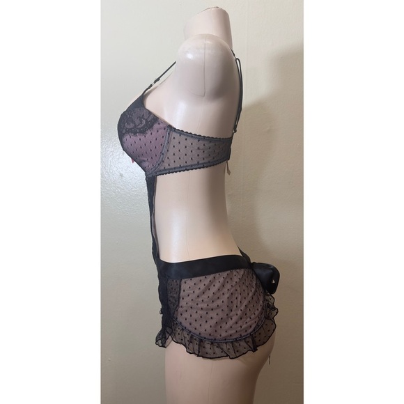 NWT Chic Black Lace Chemise with Pink Bow - Picture 4 of 8